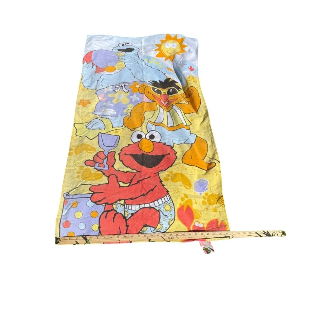 Vintage 1999 Sesame Street Beach Towel Elmo Cookie Monster Ernie 43x22 Kidcore